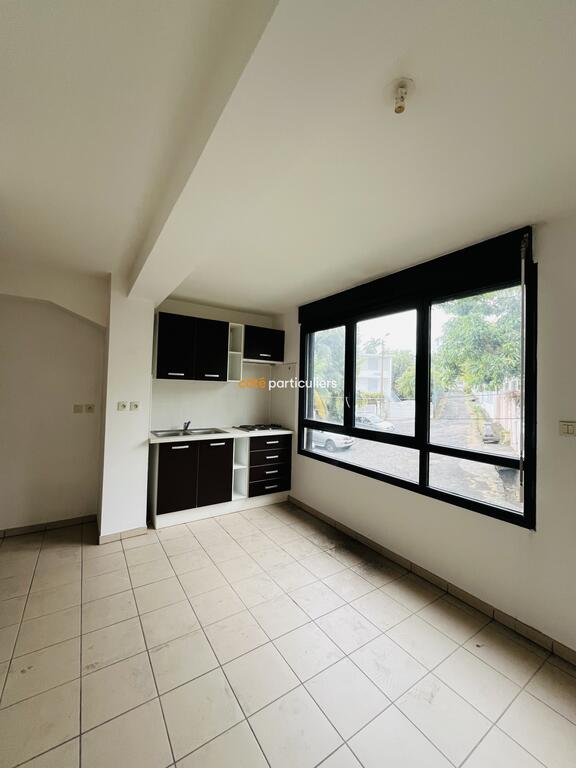 STUDIO A LOUER ST DENIS Location Appartement SaintDenis