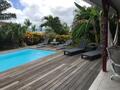 Villa de type 5 avec piscine + jacuzzi + bungalow - TROIS-IL