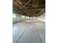 Local d'activités ( stockage ) 180 m2