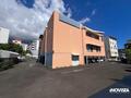 Location Local commercial 300 m2 à Sainte-Clotilde