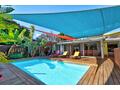 Villa T4 (3 chambres) de 120m2 avec piscine à Saint-Gilles L