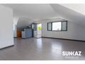 A louer SAINT PIERRE- Appartement F4 (haut de villa) de 95 m
