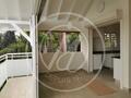 A LOUER VILLA T7 MITOYENNE 2500 € - PETIT BOURG