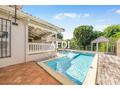 AFDI PRESTIGE : Superbe villa 10 pièces avec piscine, 5 suit