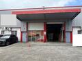 A LOUER, Le Lamentin, zone d'activité depot de 175m2